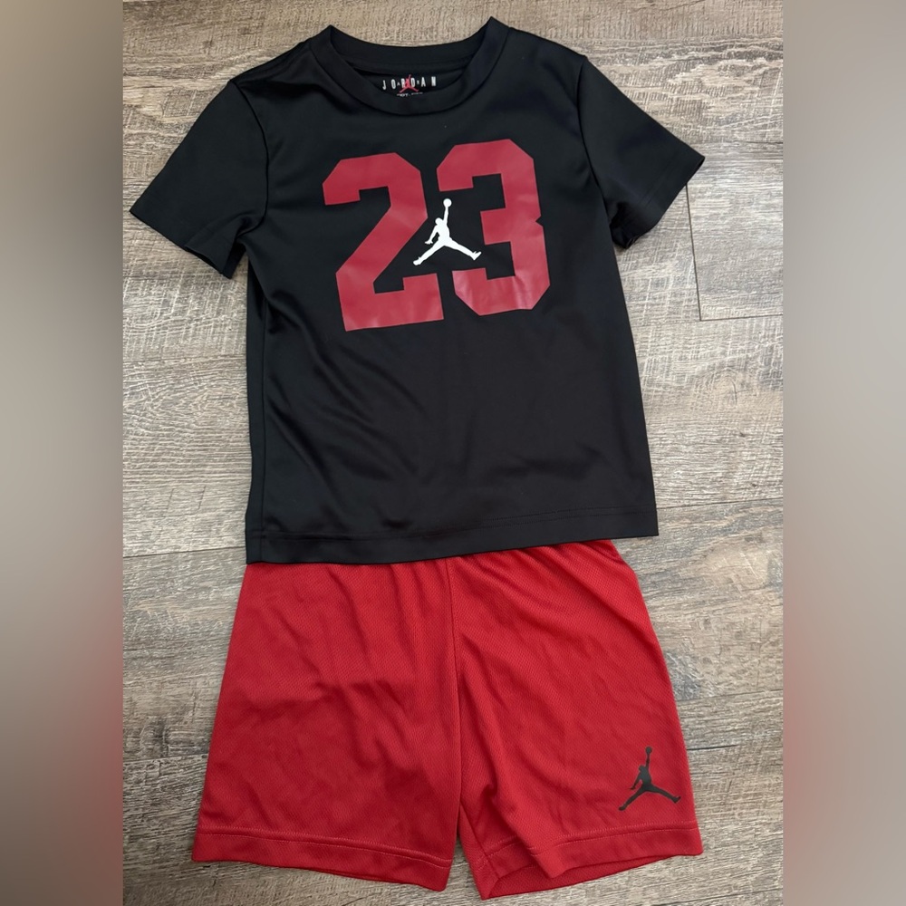 5t Jordan outfit